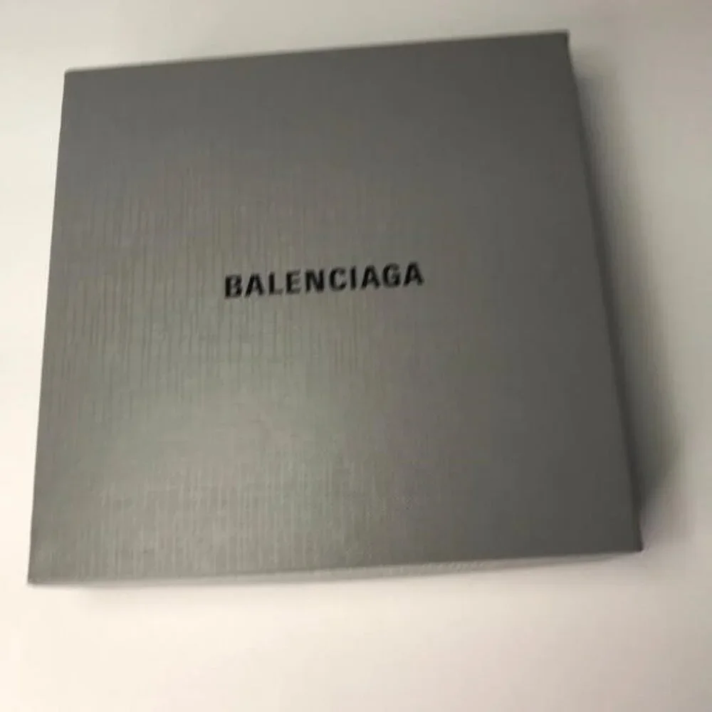 New Authentic Balenciaga BB Logo Buckle Croc Embossed Leather Skinny Belt - Picture 14 of 14